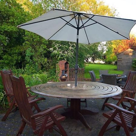 Stunning Barn Conversion Ideal For Large Families Bildeston Eksteriør billede