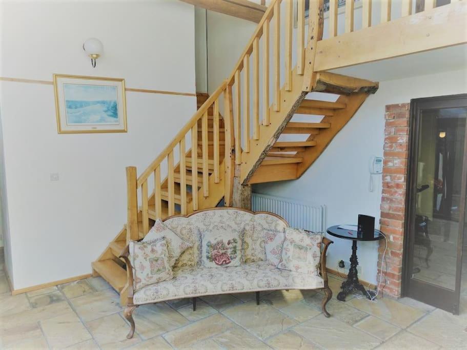 Stunning Barn Conversion Ideal For Large Families Bildeston Eksteriør billede