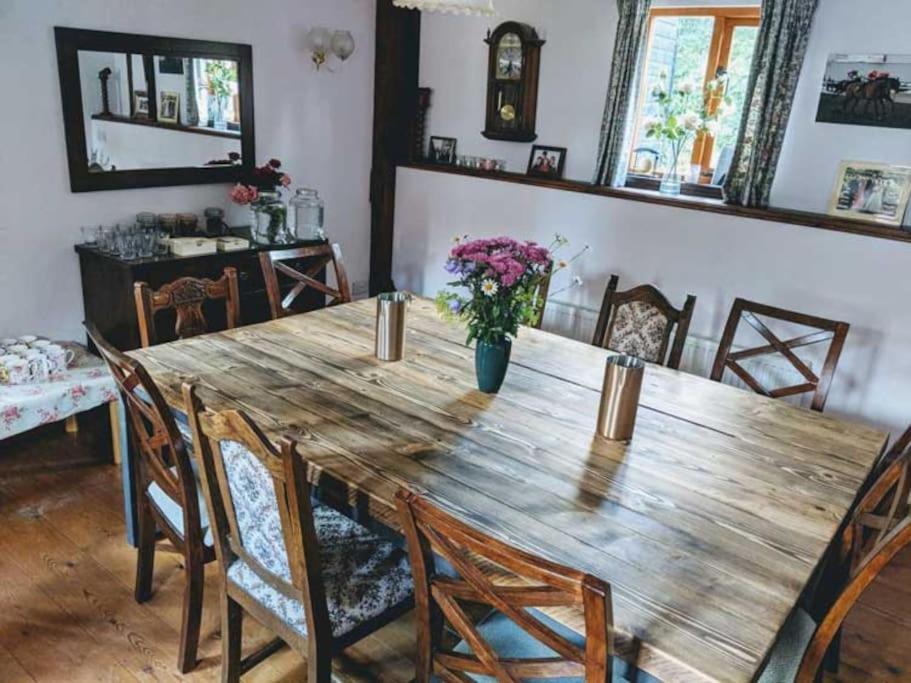 Stunning Barn Conversion Ideal For Large Families Bildeston Eksteriør billede